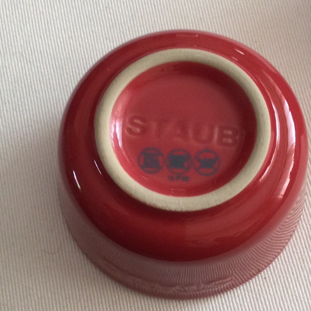 Staub Red Ceramic Ramekins - Picture 3 of 7